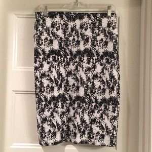 Lularoe Cassie Skirt size S
